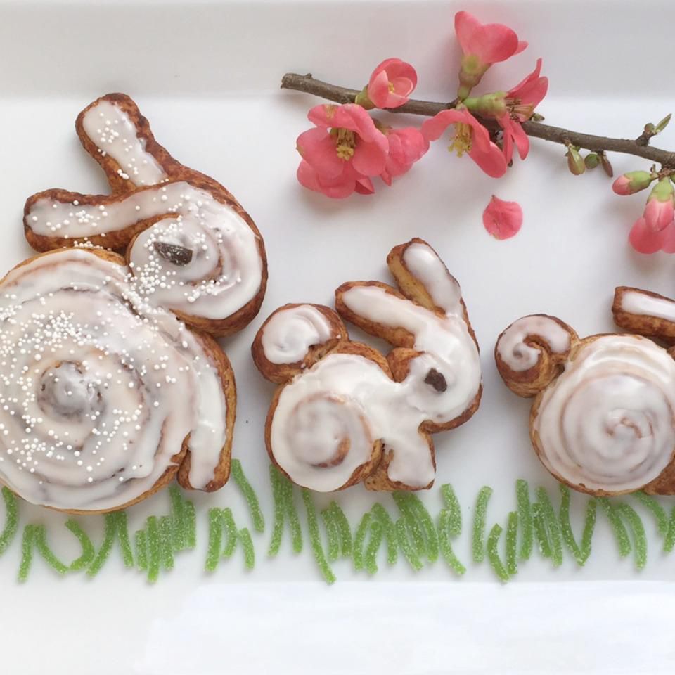 Cinnamon Roll Bunnies Recipe