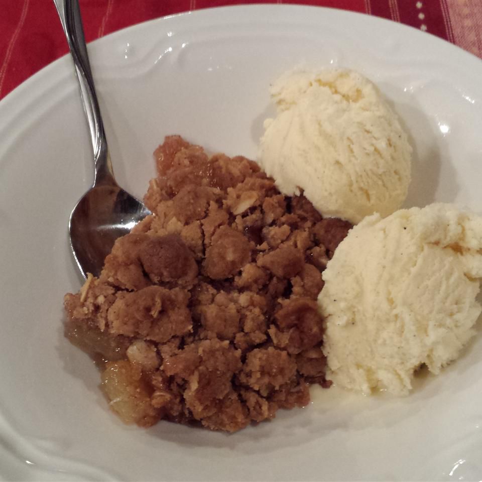 Easy Apple Crisp Recipe