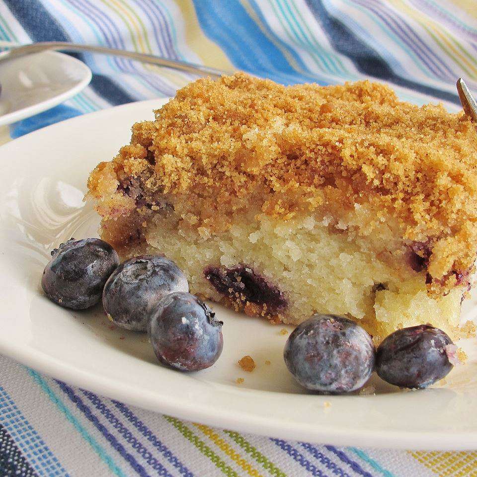 Sour Cream Blueberry Coffee Cake Recipe