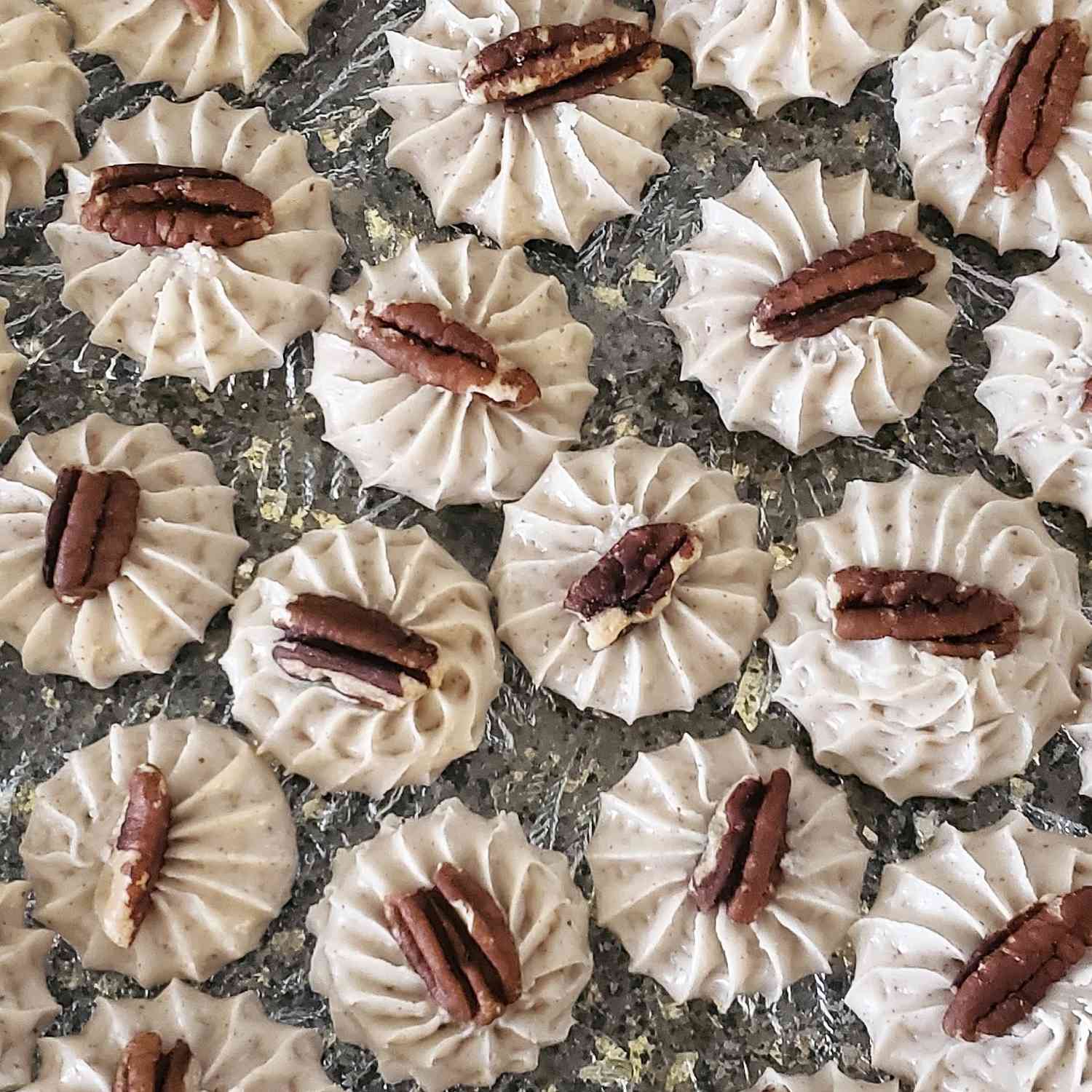 Old-Fashioned Divinity Candy Recipe