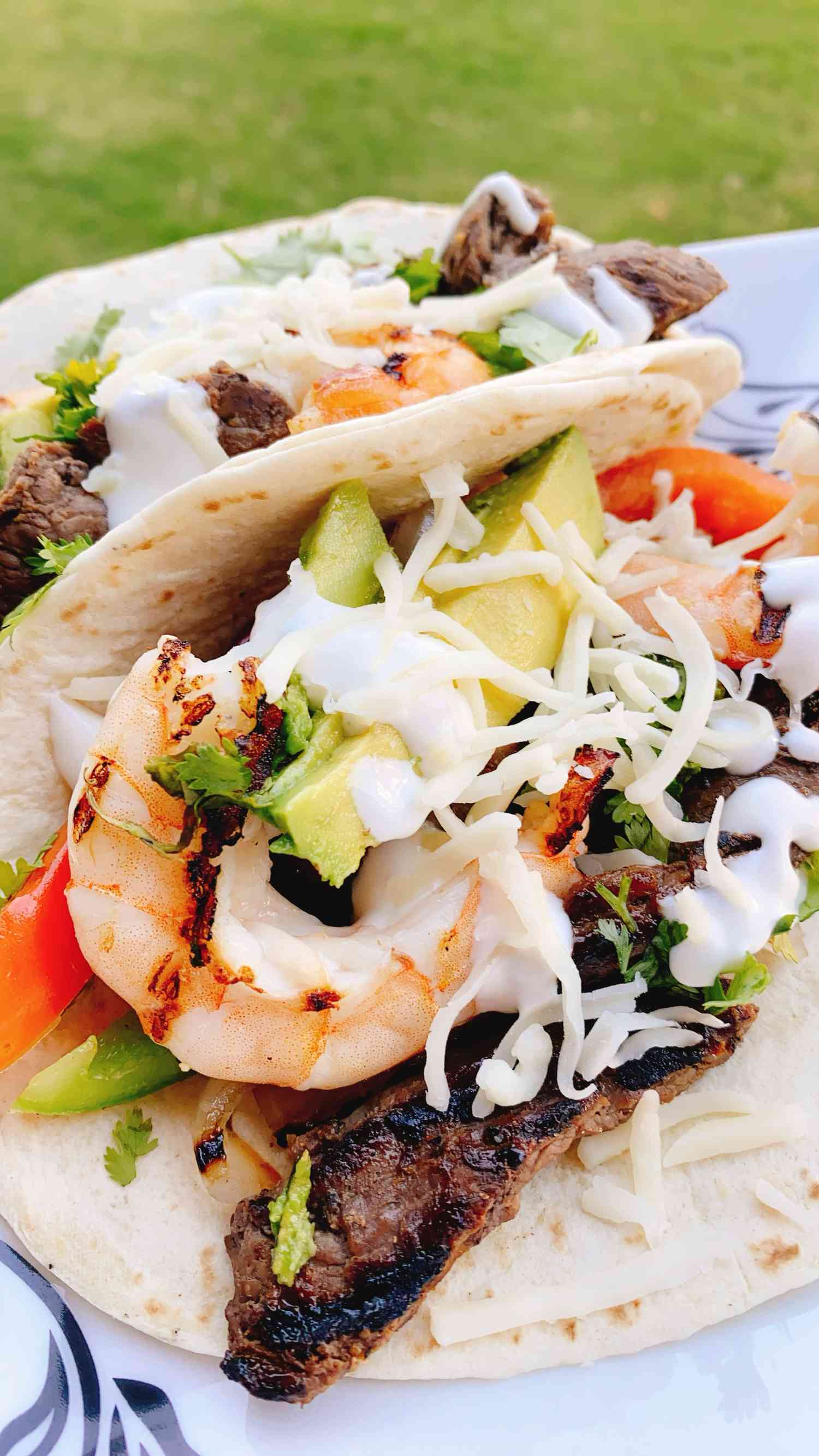 Easy Steak and Shrimp Fajitas Recipe