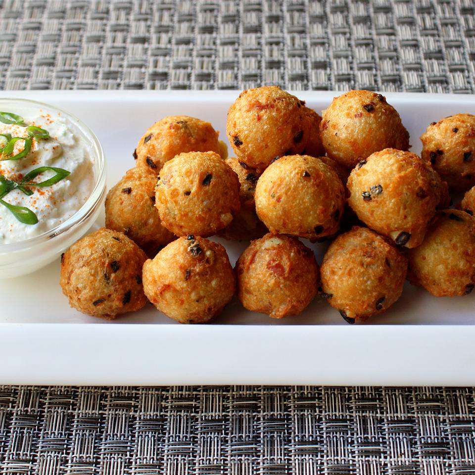 Bacon Jalapeño Popper Puffs Recipe