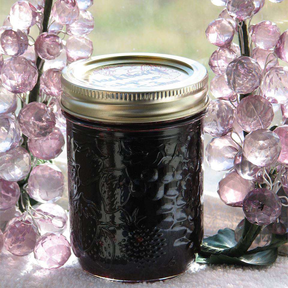 Blackberry Jalapeño Jelly Recipe