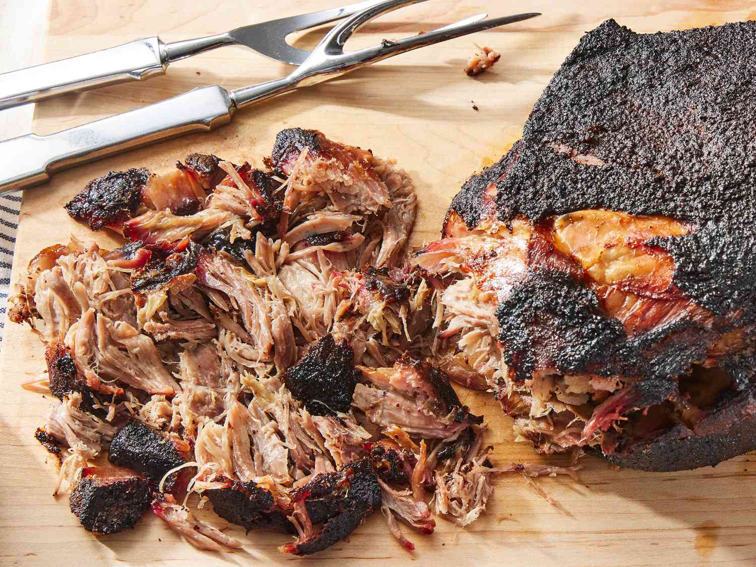 Bob's Pulled Pork on a Smoker Recipe