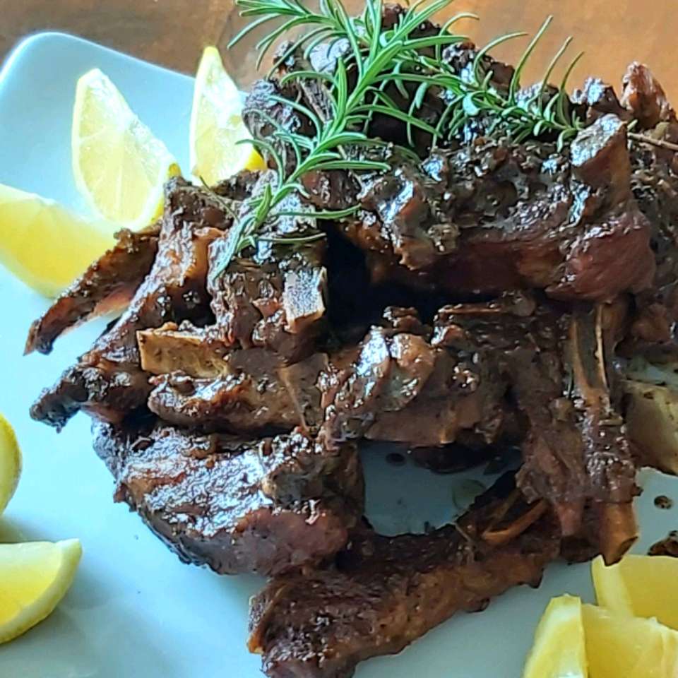Mom's Stovetop Pork Ribs Recipe