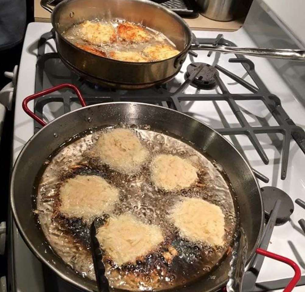 Reibekuchen (German Potato Pancakes)