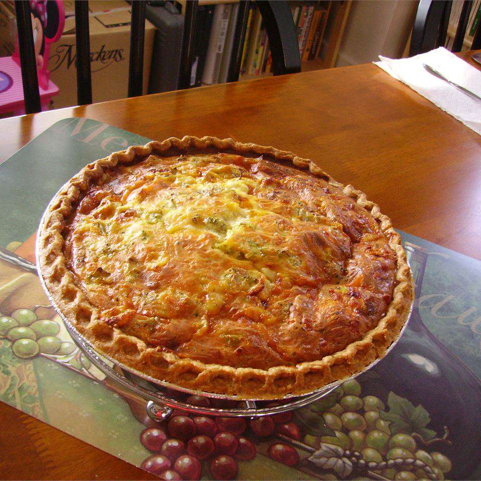 Broccoli and Cheddar Quiche Recipe