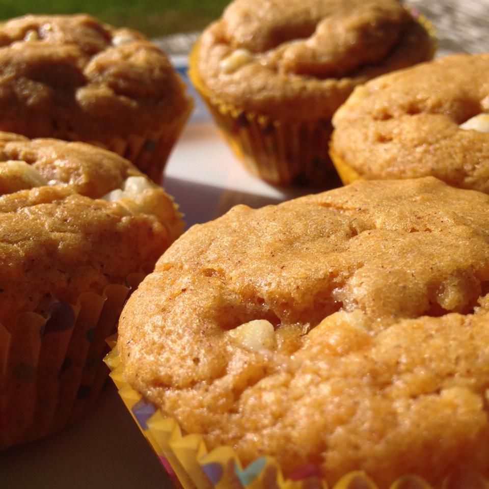 White Chocolate Pumpkin Spice Muffins Recipe