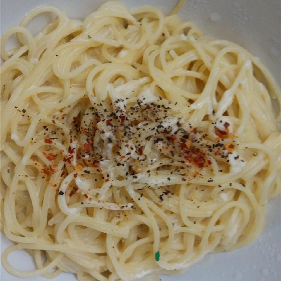 Pasta with Yogurt Sauce Recipe