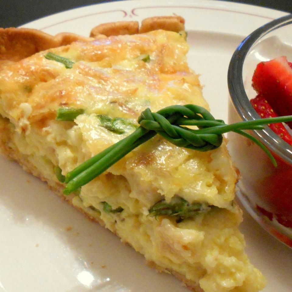 Asparagus and Swiss Cheese Quiche Recipe