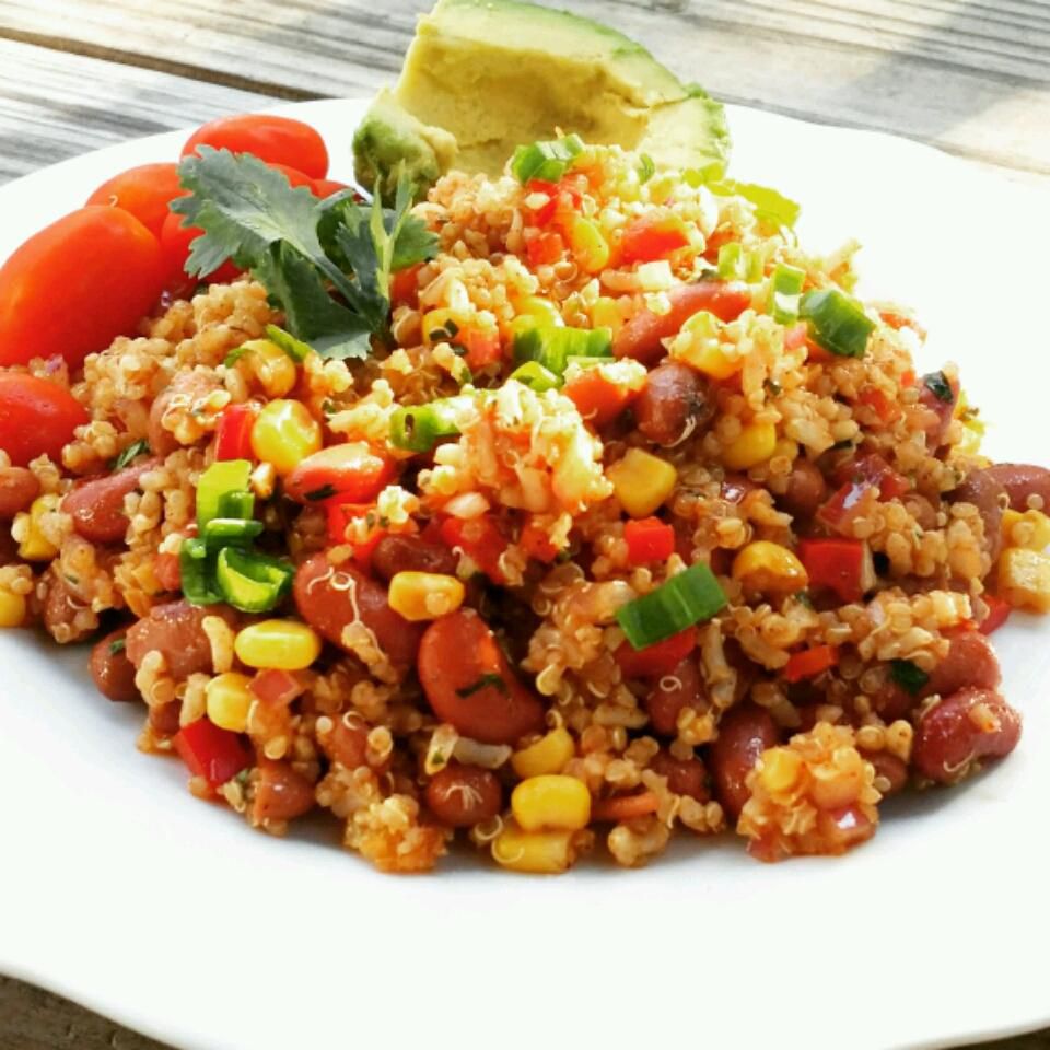 Amazing Mexican Quinoa Salad Recipe