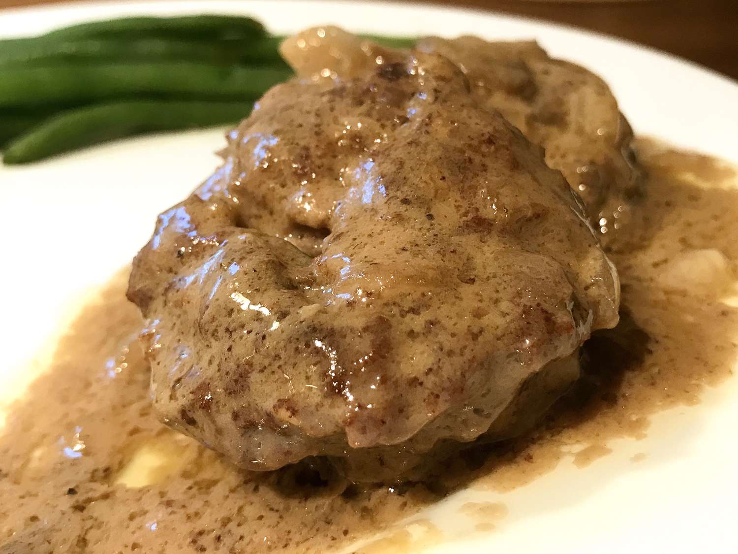 Hamburgers with Mushroom Gravy Recipe