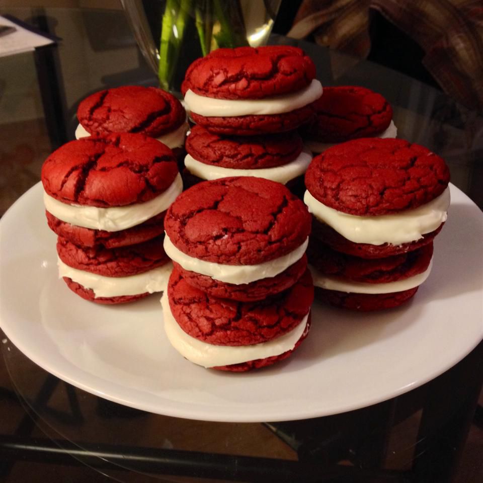 Dawn's Easy Red Velvet Sandwich Cookies Recipe