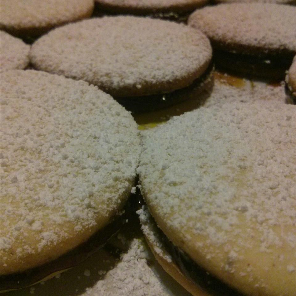 Fruit Preserve Sandwich Cookies Recipe