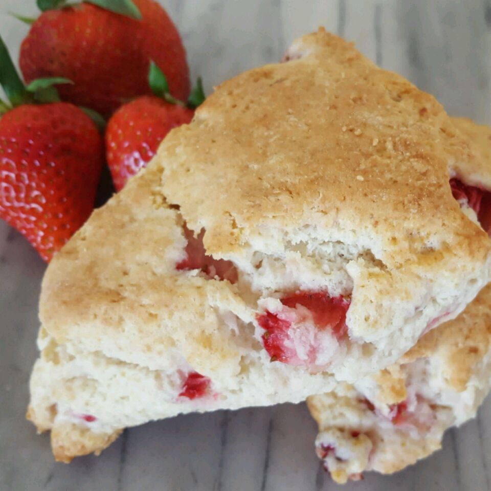 Fresh Strawberry Scones Recipe