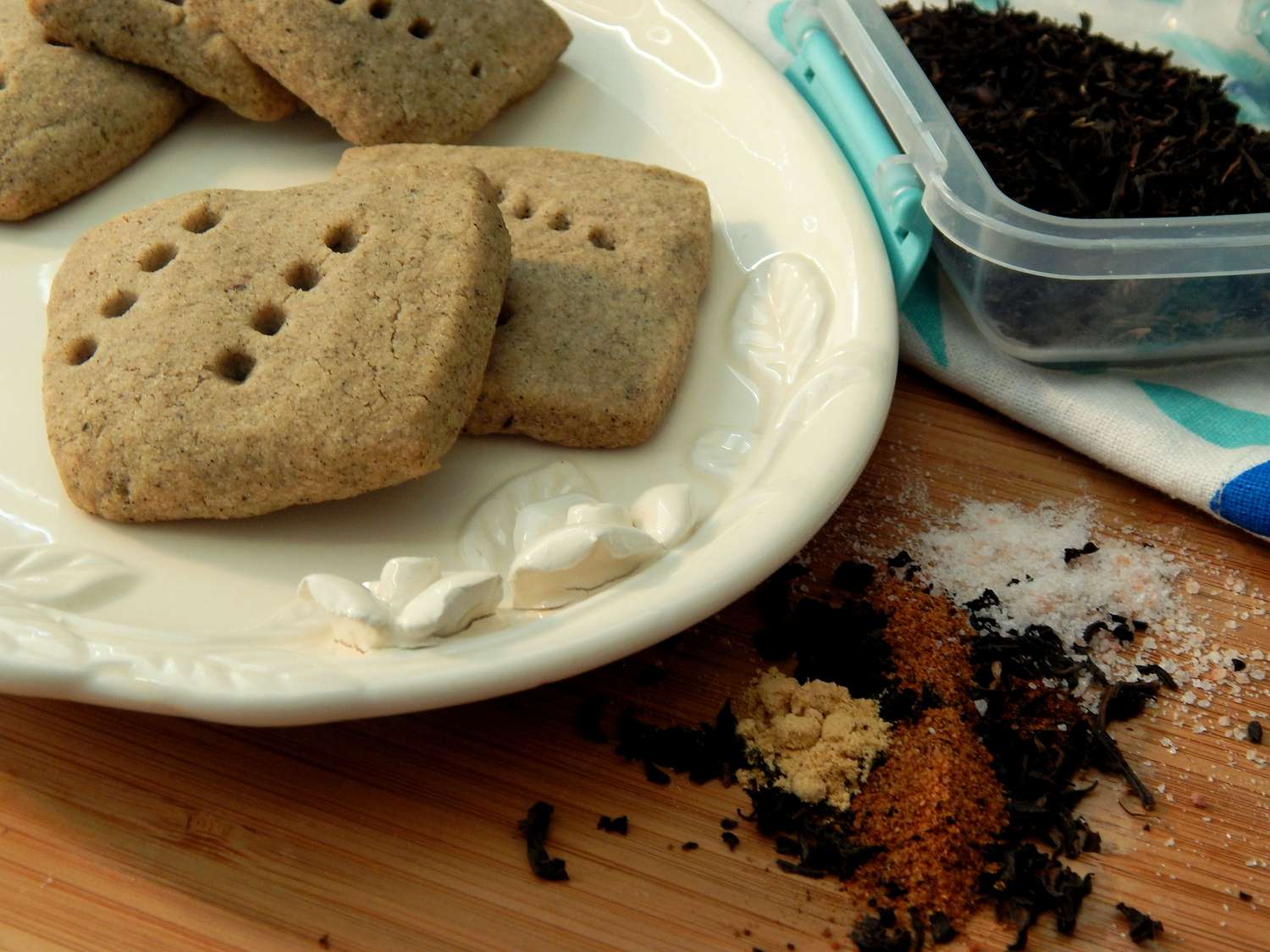 Chai-Spiced Shortbread Cookies Recipe