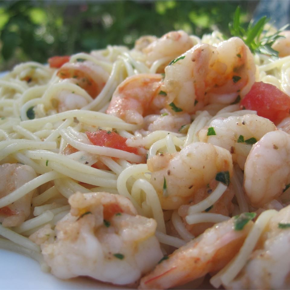 Lemony Garlic Shrimp with Pasta Recipe