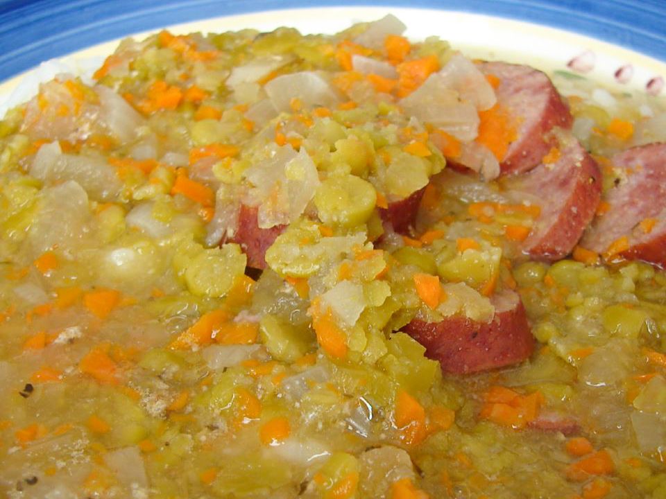 Slow Cooker Split Pea Sausage Soup Recipe