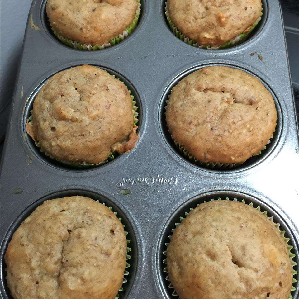 Fabulous Oatmeal-Bran Cake Recipe