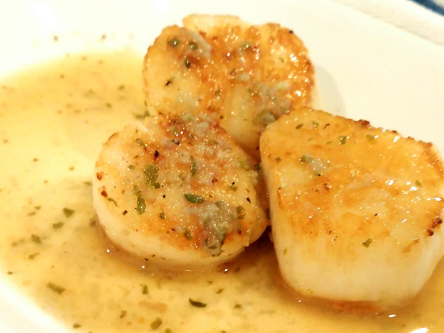 Sous Vide Scallops with Garlic and Lemon Butter Recipe