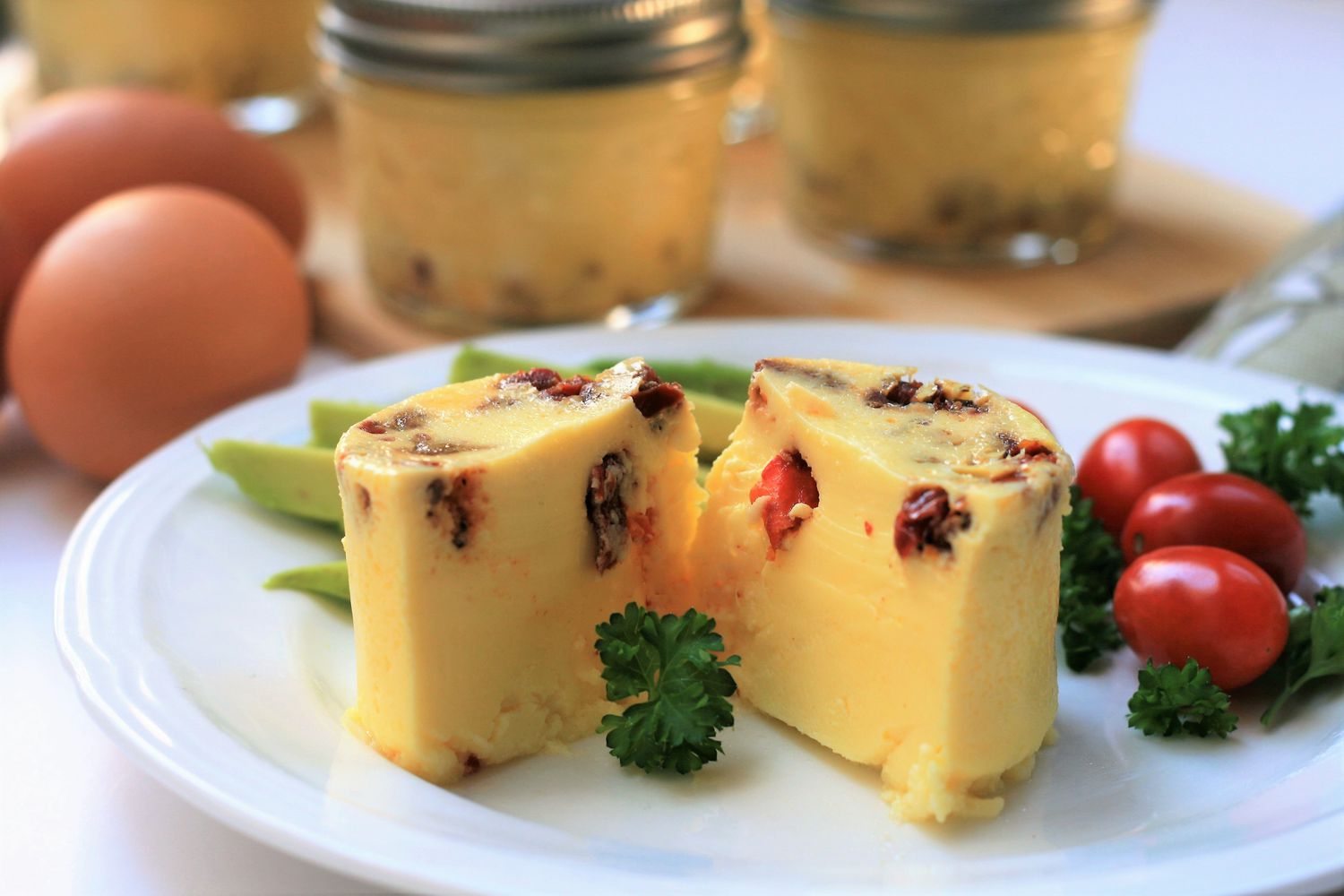 Sun-Dried Tomato and Goat Cheese Sous Vide Egg Bites Recipe
