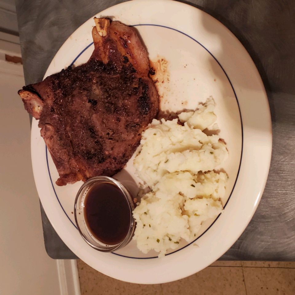 T-Bone Steaks With Red Wine Sauce Recipe