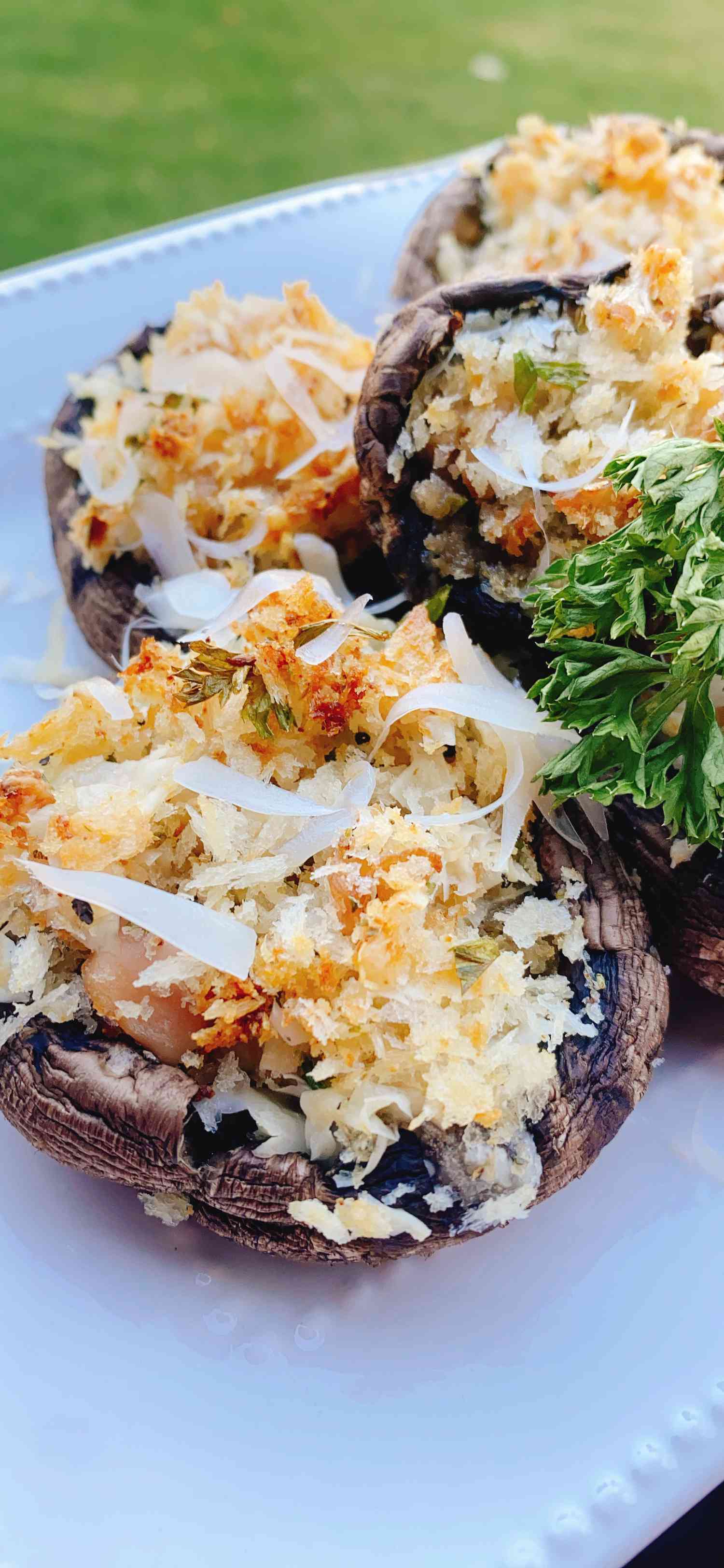 Clam-Stuffed Portobello Mushrooms Recipes
