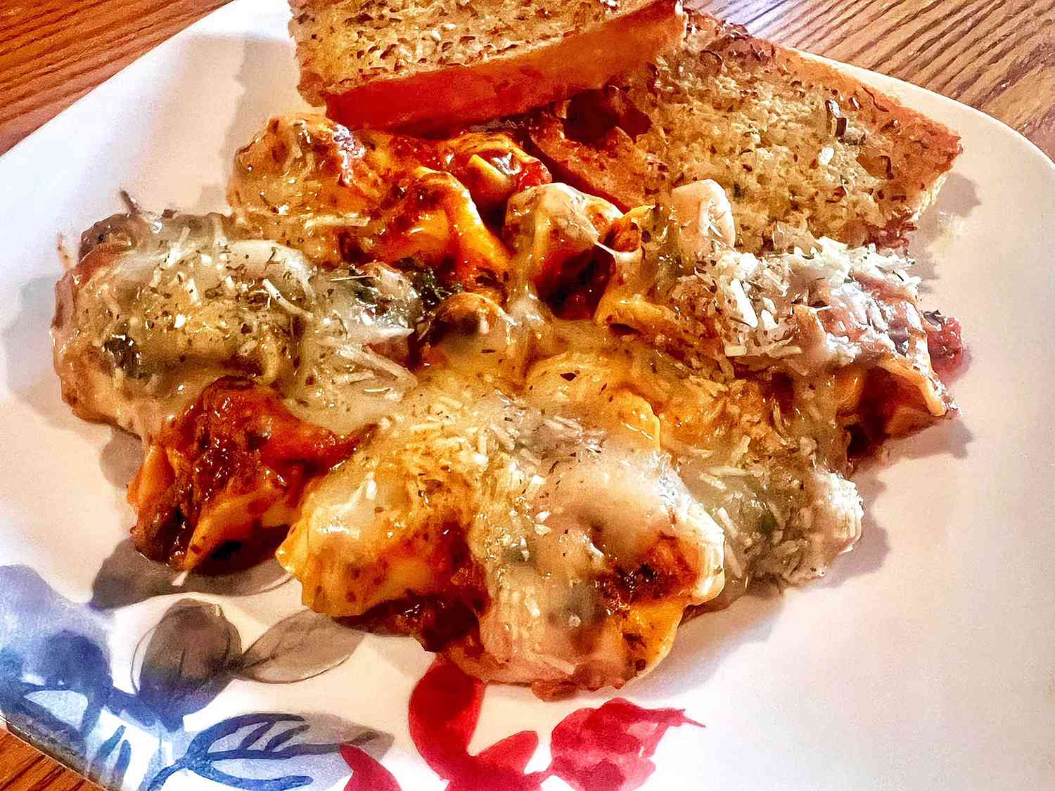 Easy, Cheesy Tortellini Bake Recipe
