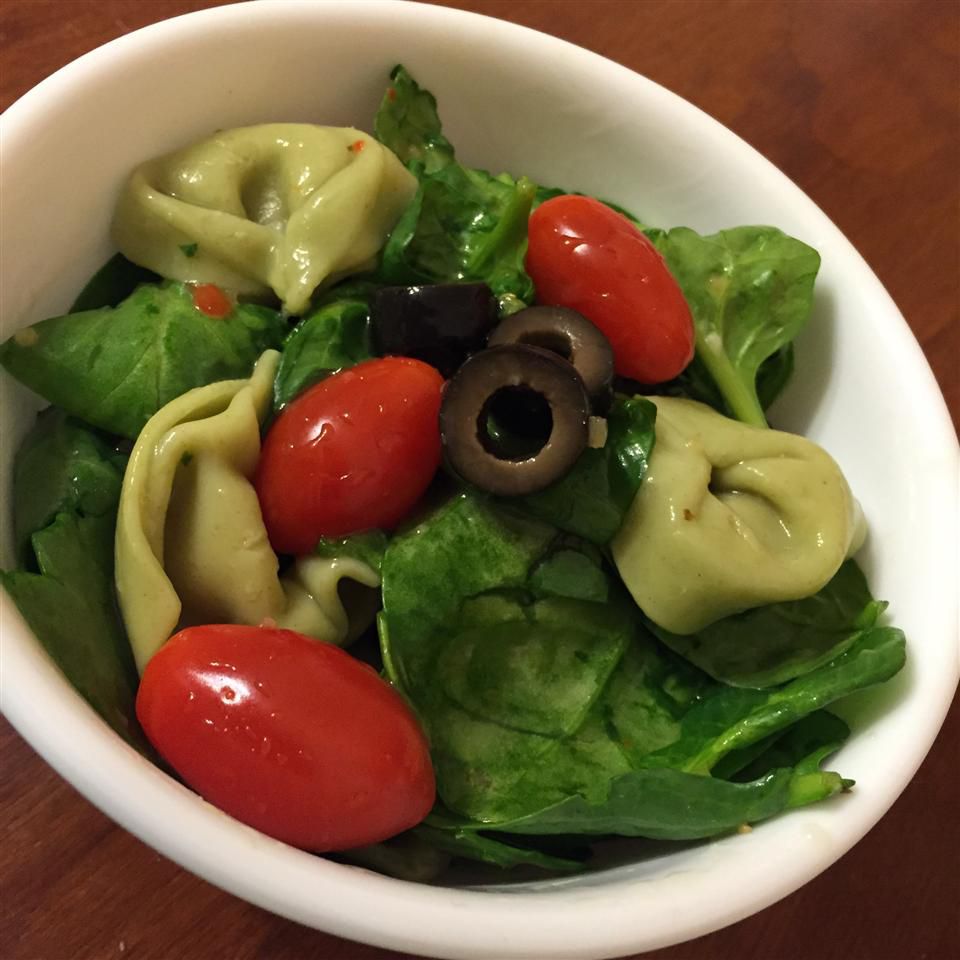 Spinach and Tortellini Salad Recipe
