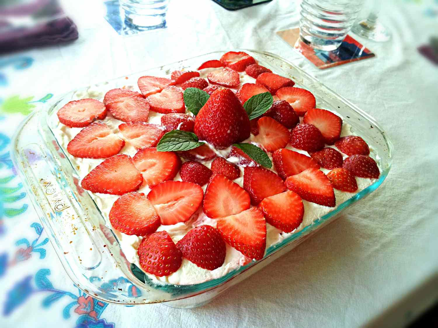 Strawberry Tiramisu Without Eggs Recipe