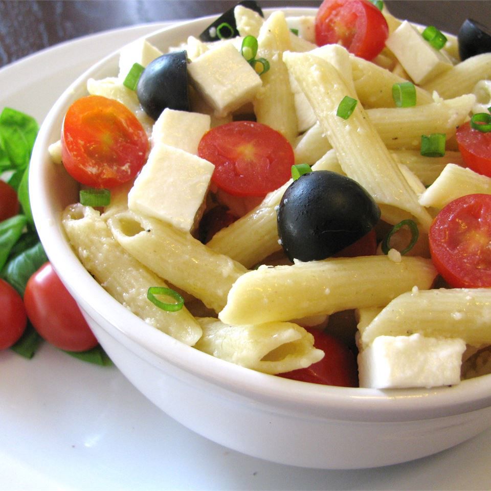 Penne, Tomato, and Mozzarella Salad Recipe