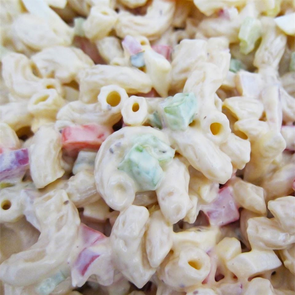 The Best Macaroni Cucumber Salad Recipe