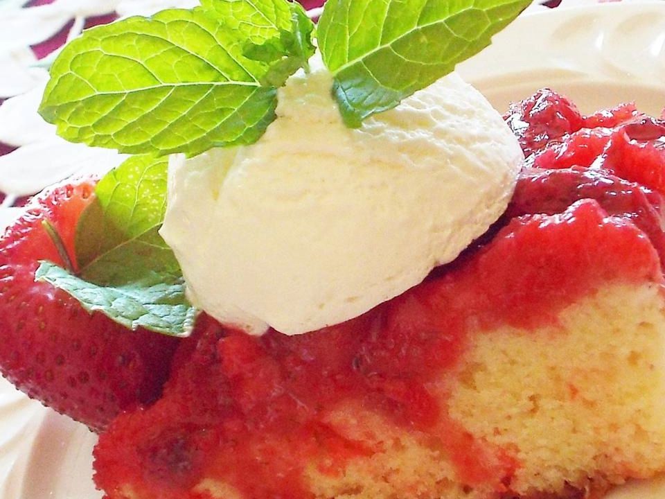 Fresh Strawberry Upside Down Cake Recipe