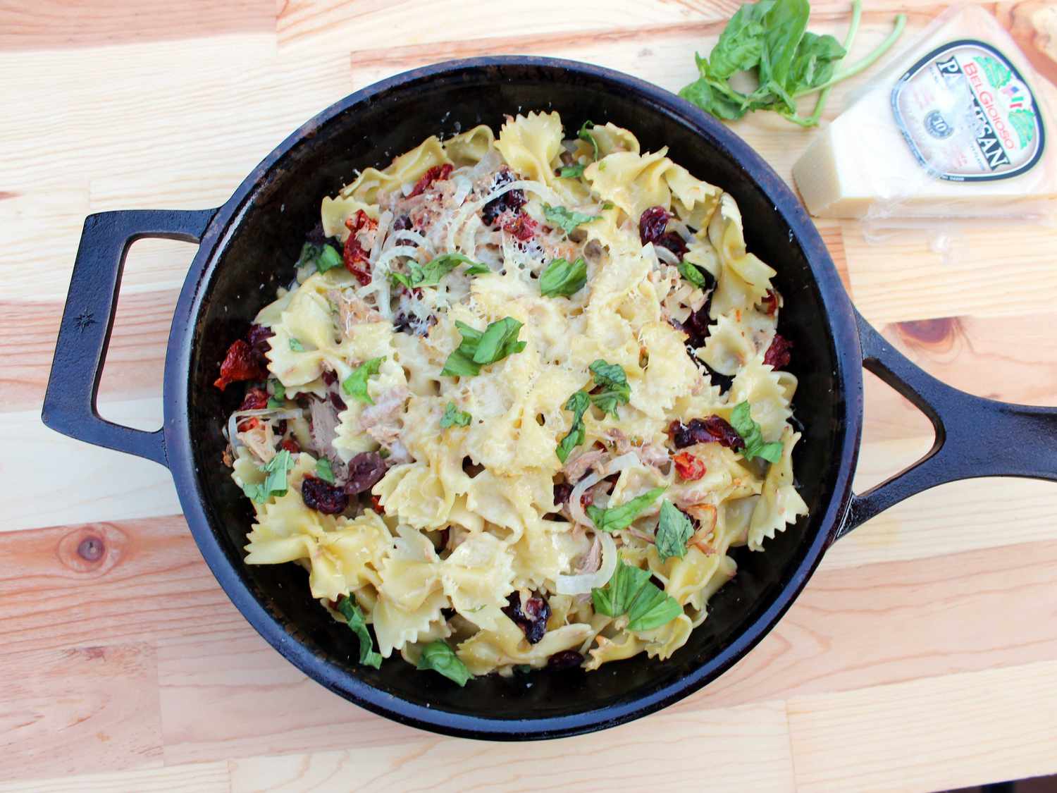 Mediterranean-Style Skillet Tuna Casserole Recipe