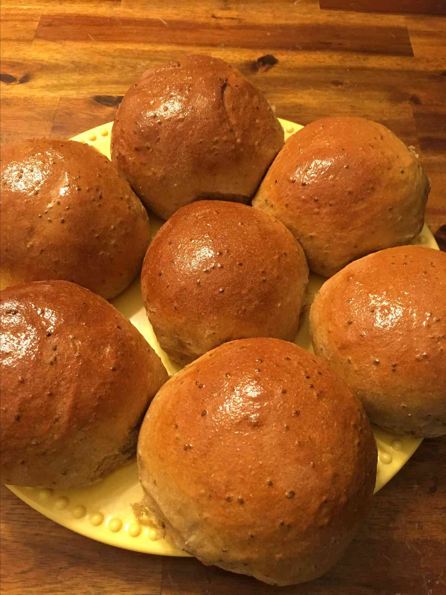 Healthy Whole Wheat Bread Machine Buns Recipe