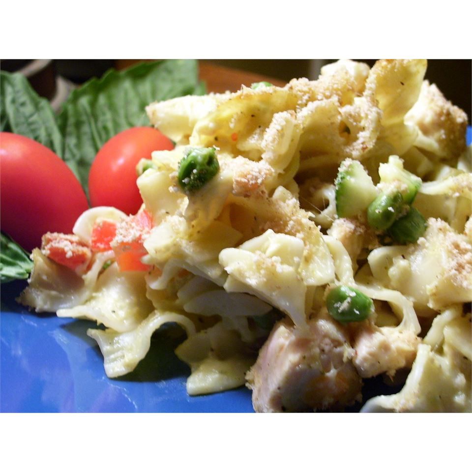 Cheesy Tuna Noodle Casserole Recipe