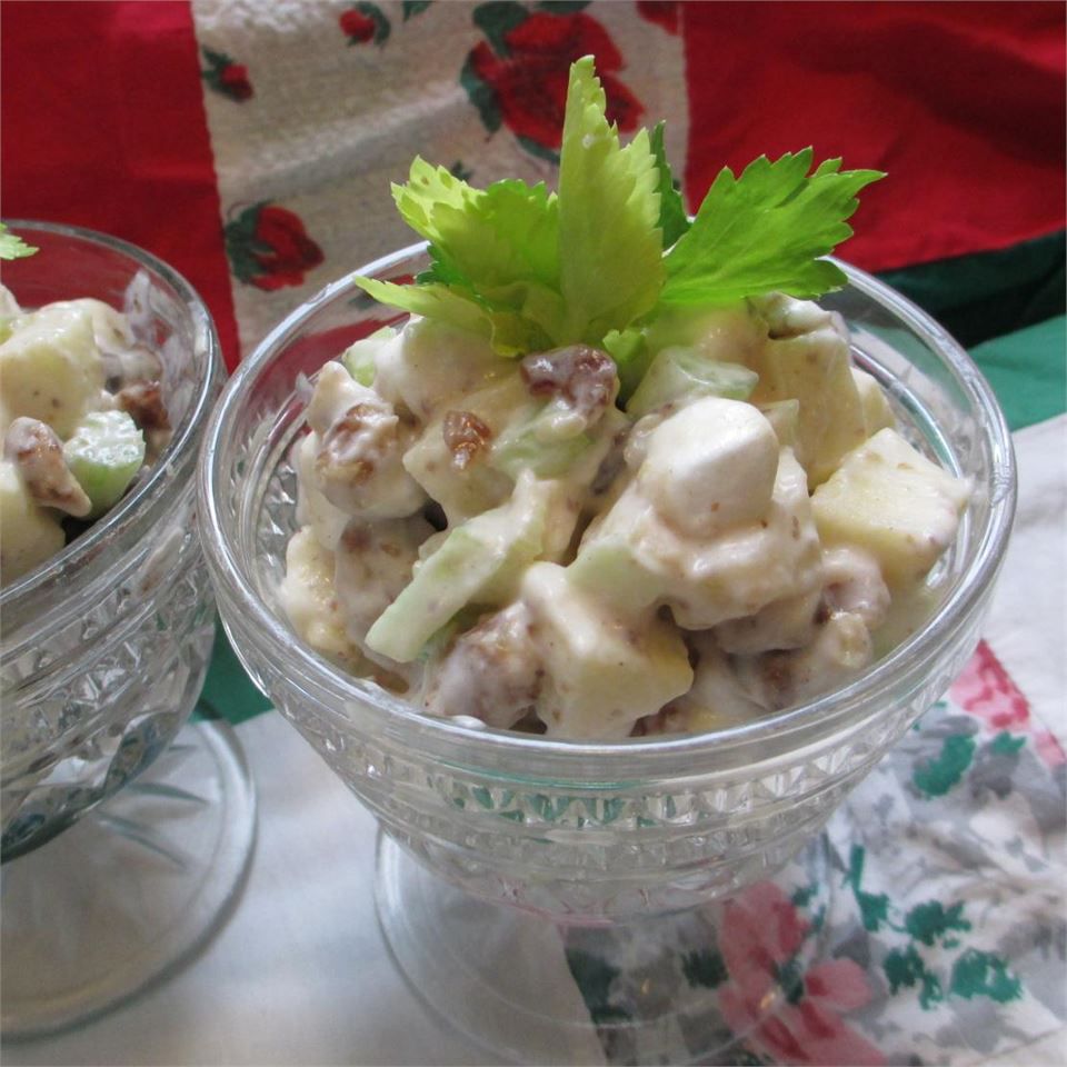 Date-Marshmallow Waldorf Salad Recipe